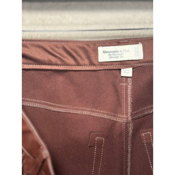 Abercrombie and Fitch Curve Love 90's Straight Ultra High Rise Faux Leather W33 - Picture 5 of 7